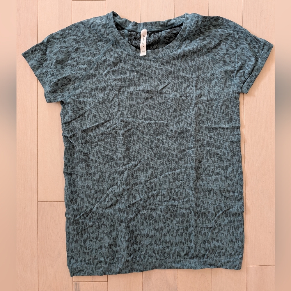 Athleta Women's Blue Patterned Top